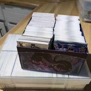Huge lot of hockey cards +1500